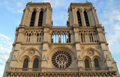 cathedrale-notre-dame-de-paris-facace- -630x405- -©-fotolia-miff32